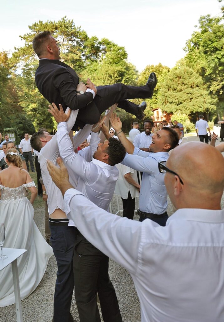 M + J — Un matrimonio a Formigine [DA COMPLETARE: data e luogo] (foto 13)